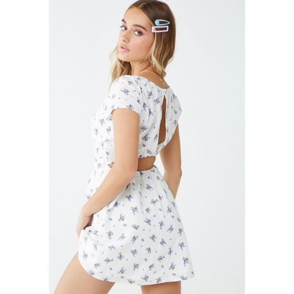Forever 21 NWT White Dress Floral Back Cut Out - Picture 4 of 14